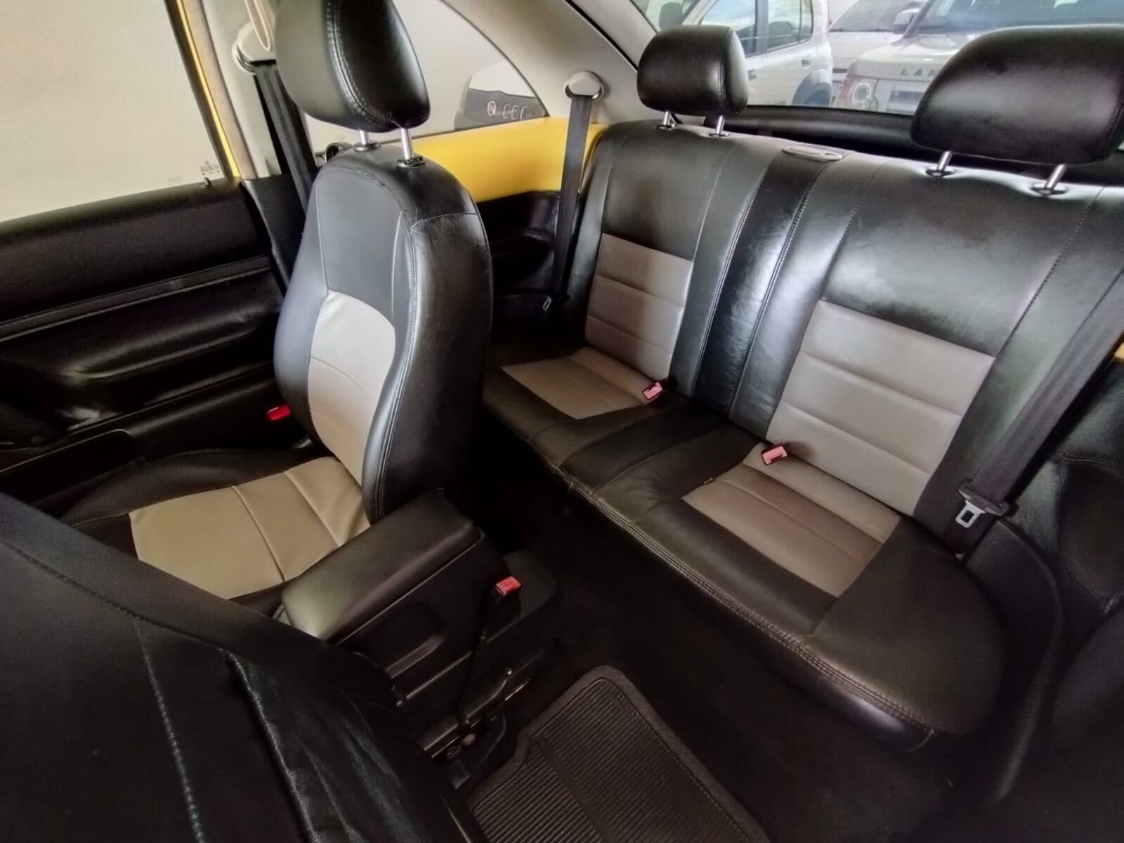 Imagem do veículo  VOLKSWAGEN NEW BEATLE 2.0 MANUAL